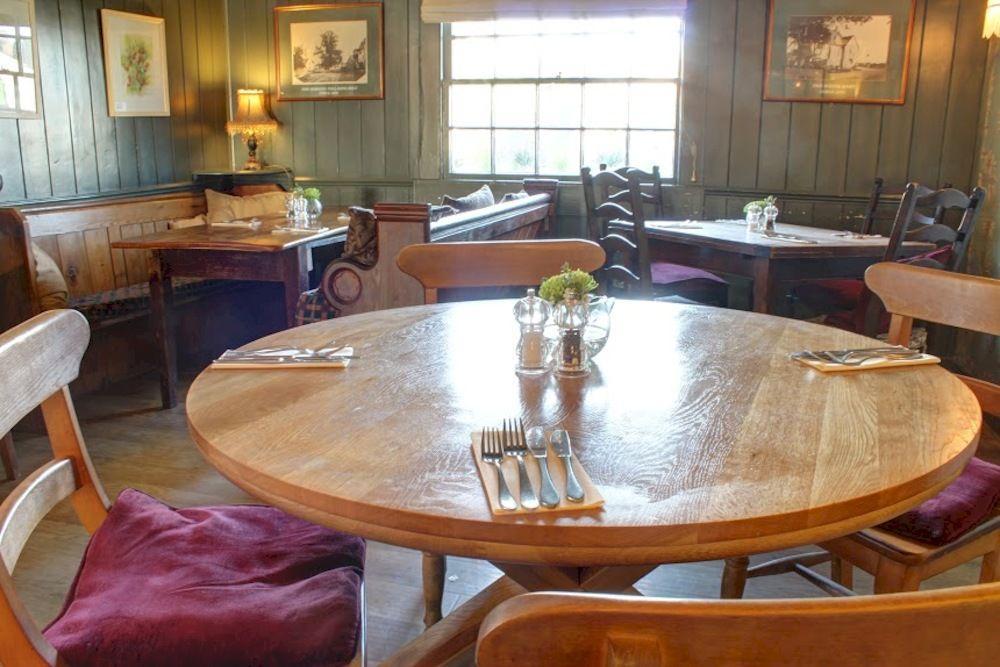 The Tollgate Inn Bradford-On-Avon Zewnętrze zdjęcie