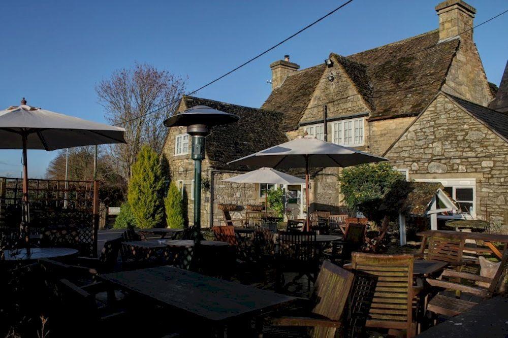 The Tollgate Inn Bradford-On-Avon Zewnętrze zdjęcie