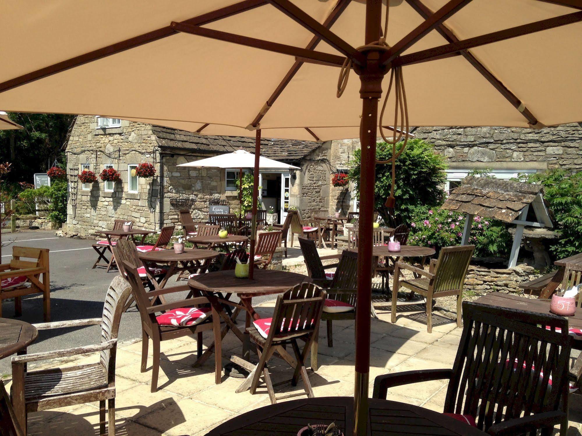 The Tollgate Inn Bradford-On-Avon Zewnętrze zdjęcie